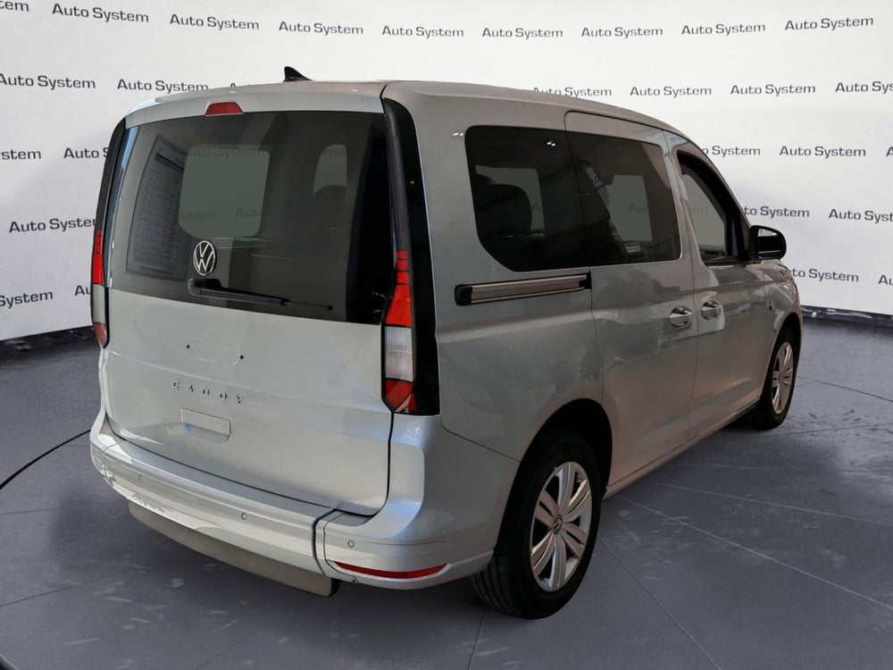 Volkswagen Caddy nuova a Palermo (6)