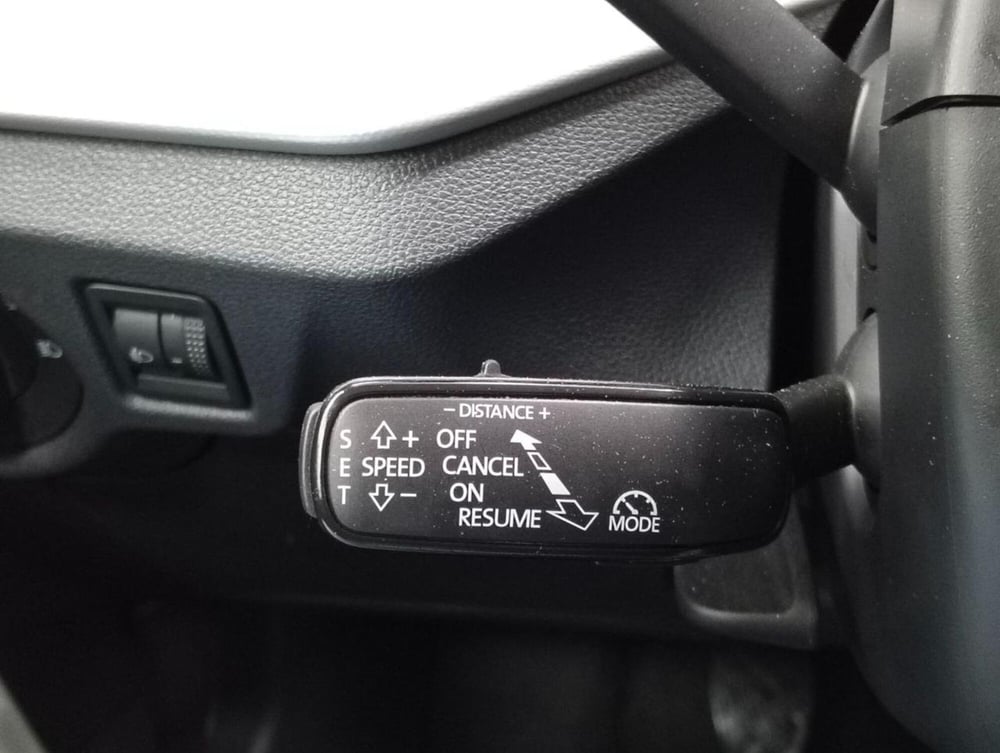 Skoda Kamiq usata a Como (11)