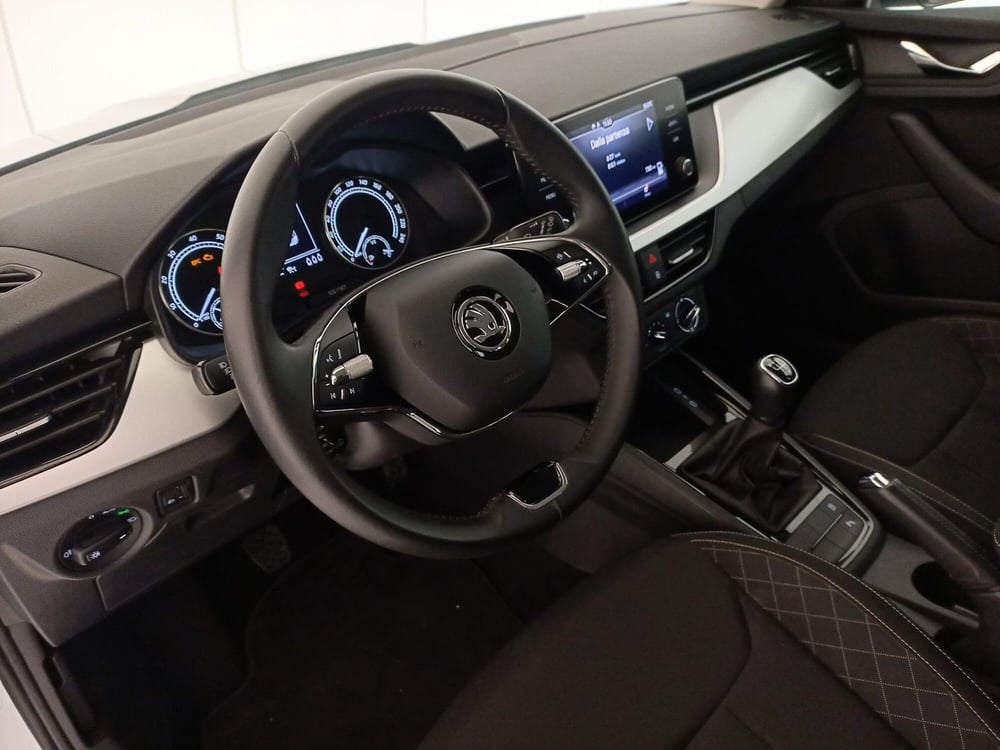 Skoda Kamiq usata a Lecce (5)