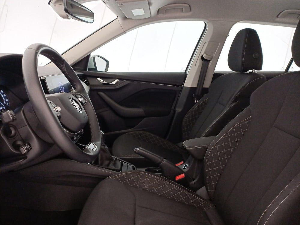 Skoda Kamiq usata a Bari (6)