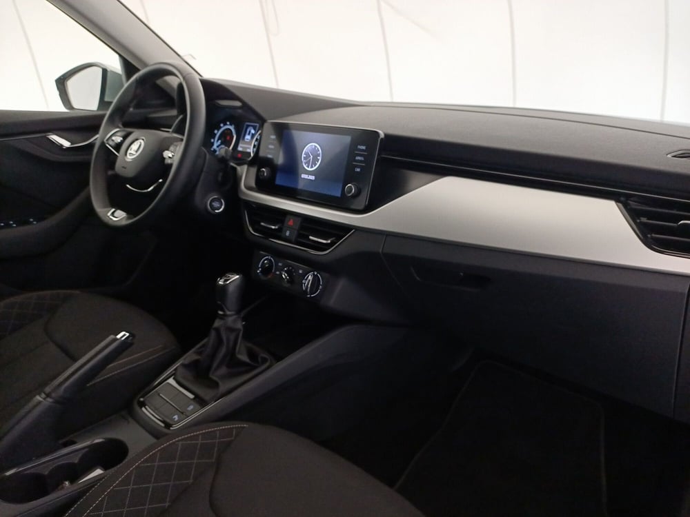 Skoda Kamiq usata a Bari (7)