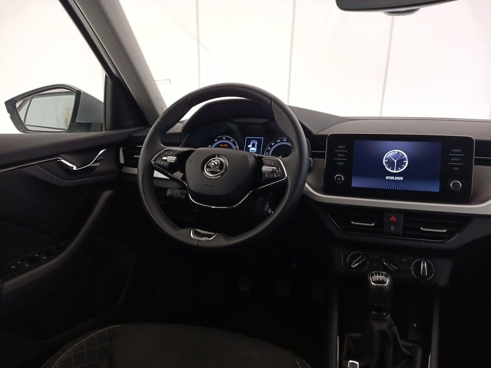 Skoda Kamiq usata a Bari (9)