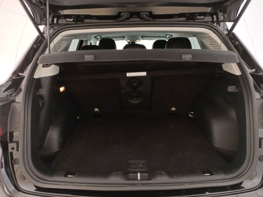Jeep Compass usata a Bari (13)