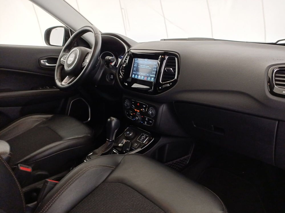 Jeep Compass usata a Bari (7)