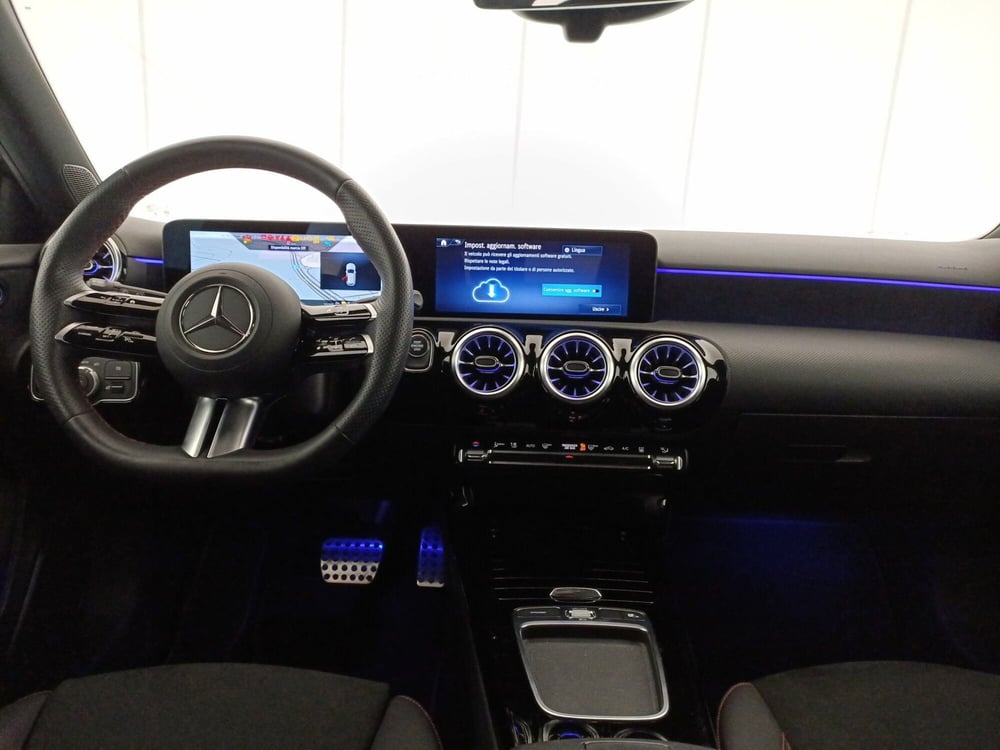 Mercedes-Benz Classe A usata a Bari (10)