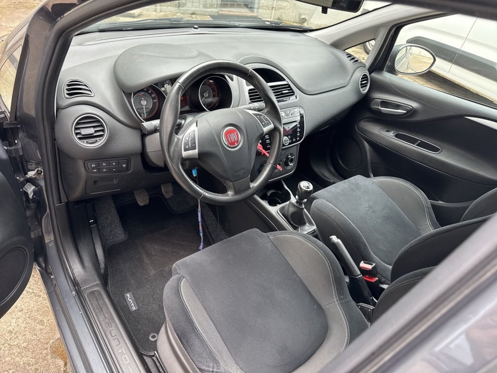 Fiat Punto usata a Ferrara (10)