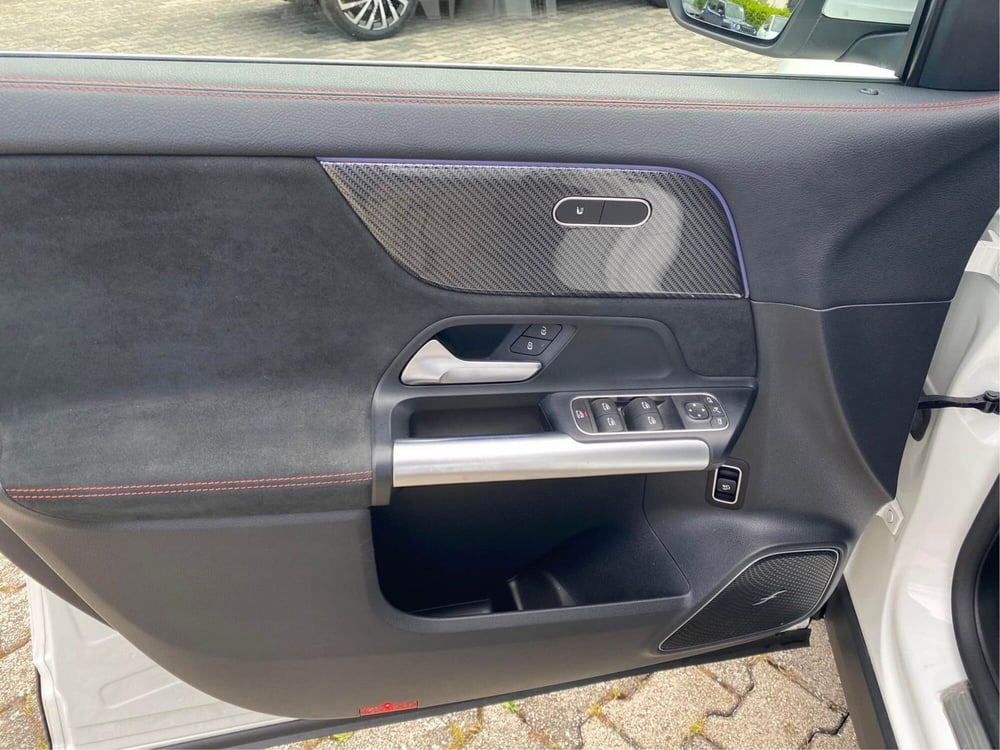 Mercedes-Benz GLA SUV usata a Chieti (7)
