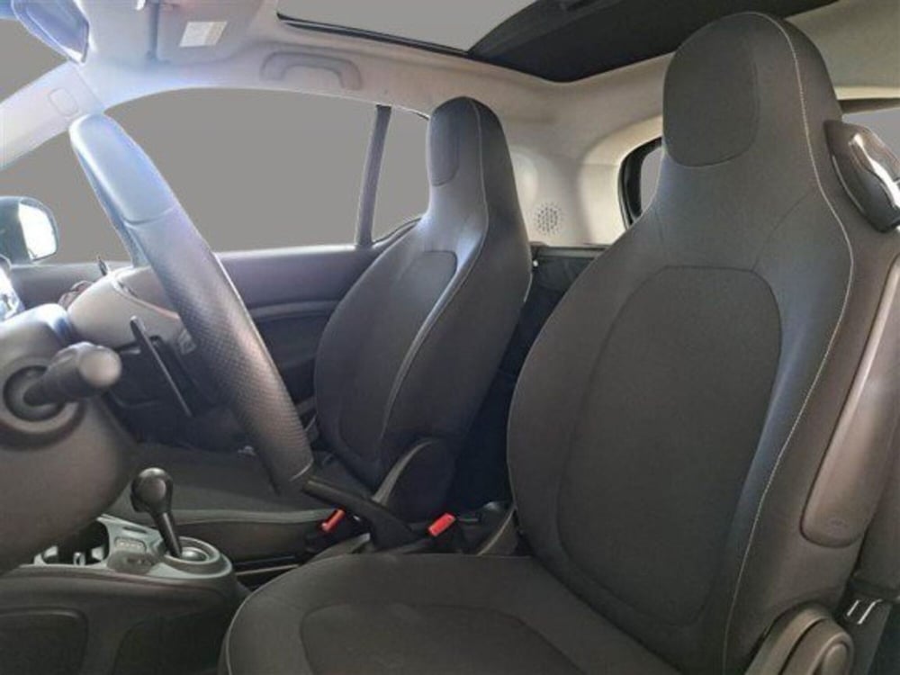 smart Fortwo usata a Rimini (8)