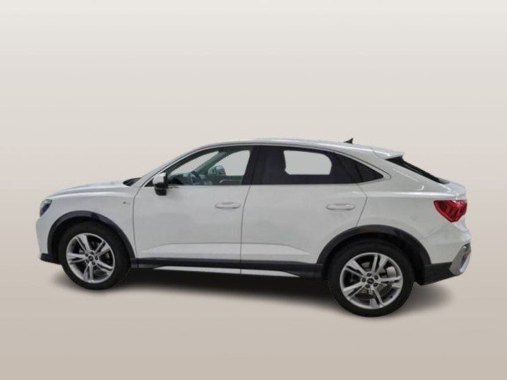 Audi Q3 Sportback usata a Macerata (4)