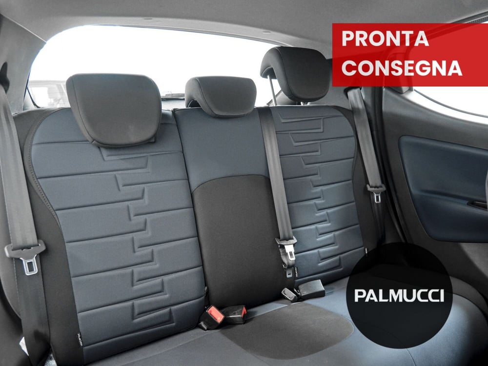 Lancia Ypsilon usata a Prato (8)