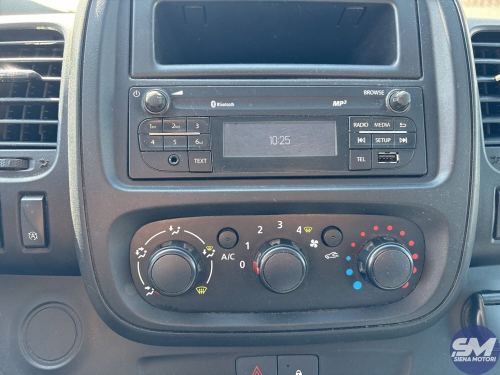 Opel Vivaro Furgone usata a Firenze (8)