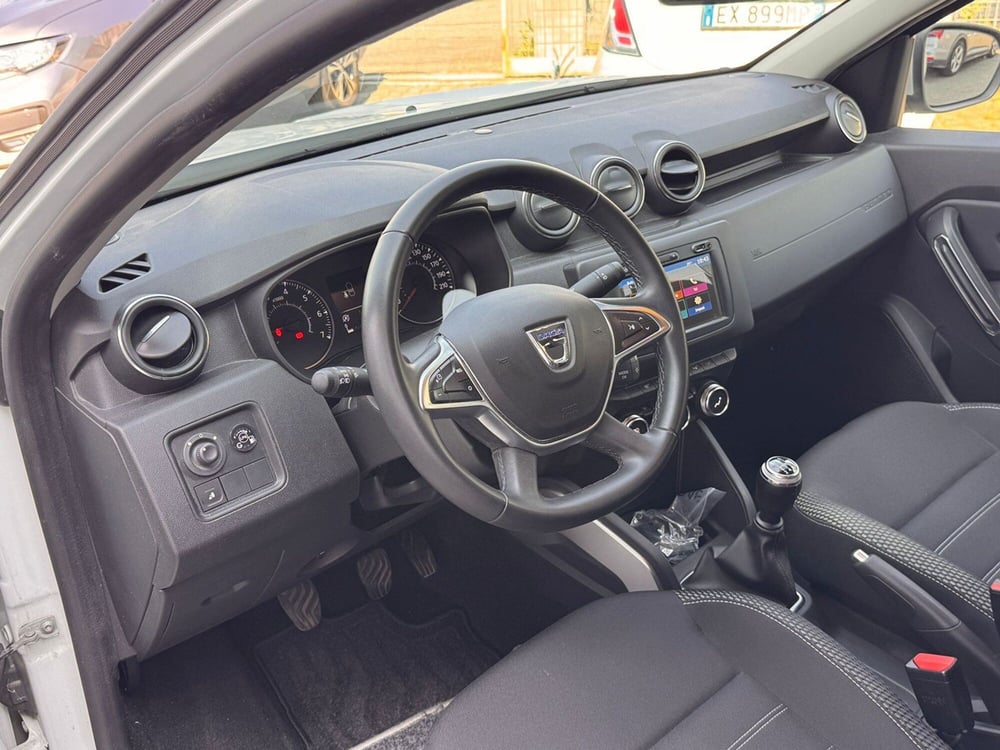 Dacia Duster usata a Pavia (6)