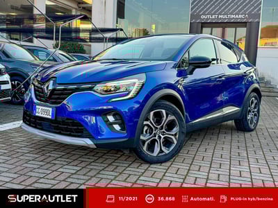Renault Captur Plug-in Hybrid E-Tech 160 CV Intens del 2021 usata a Vigevano