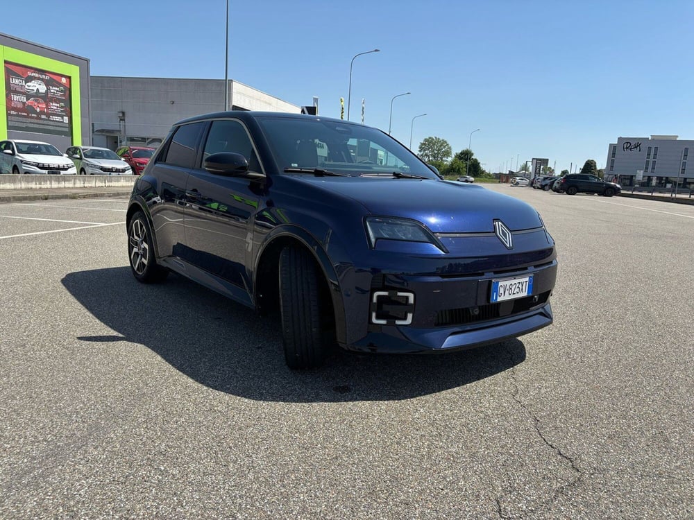 Renault Renault 5 nuova a Pavia (3)