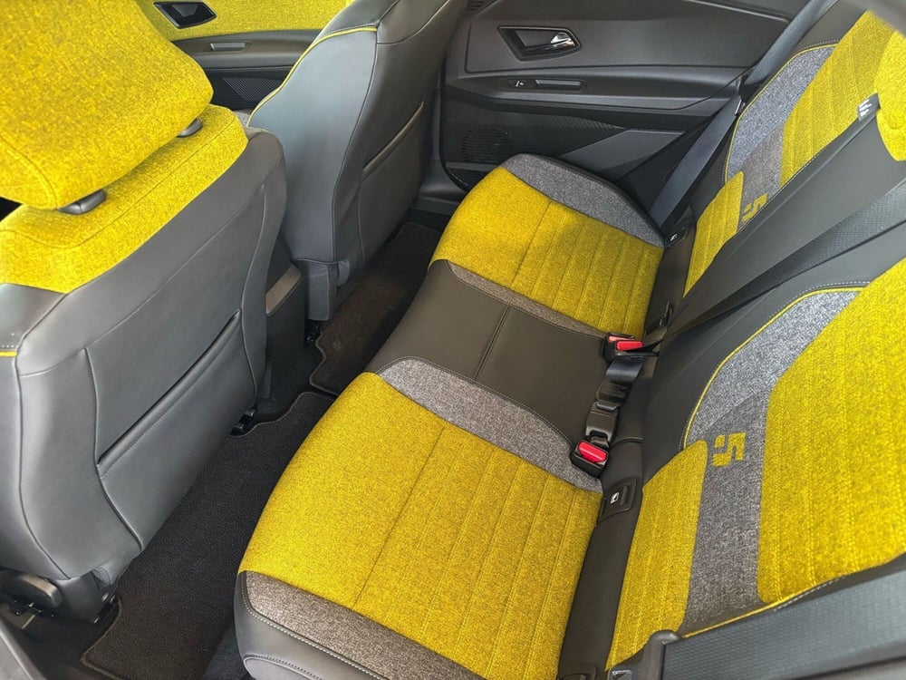 Renault Renault 5 nuova a Pavia (7)