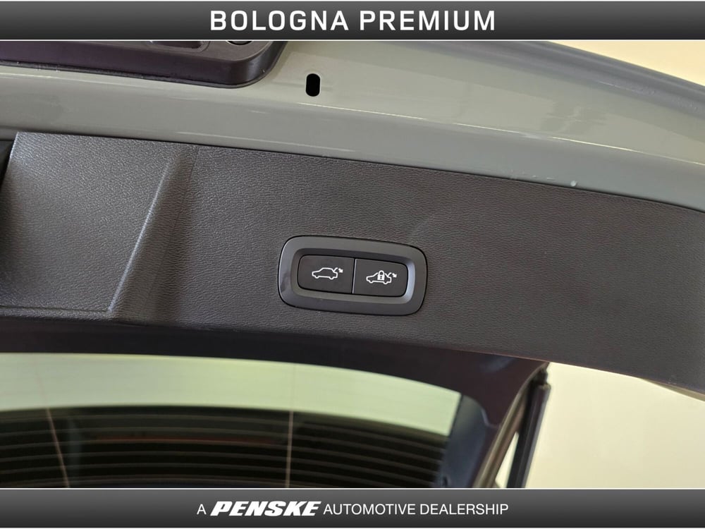 Volvo XC40 usata a Bologna (12)