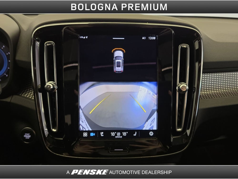 Volvo XC40 usata a Bologna (14)