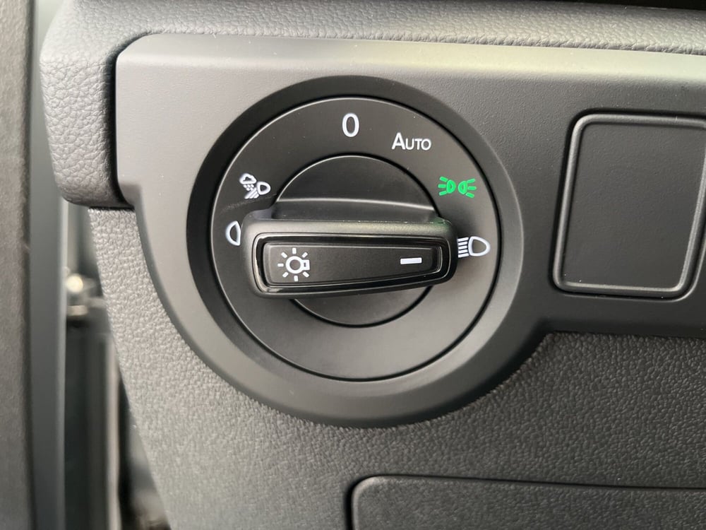 Volkswagen T-Cross nuova a Salerno (17)