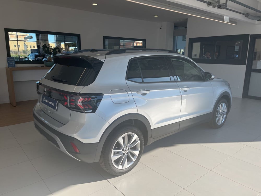 Volkswagen T-Cross nuova a Salerno (6)