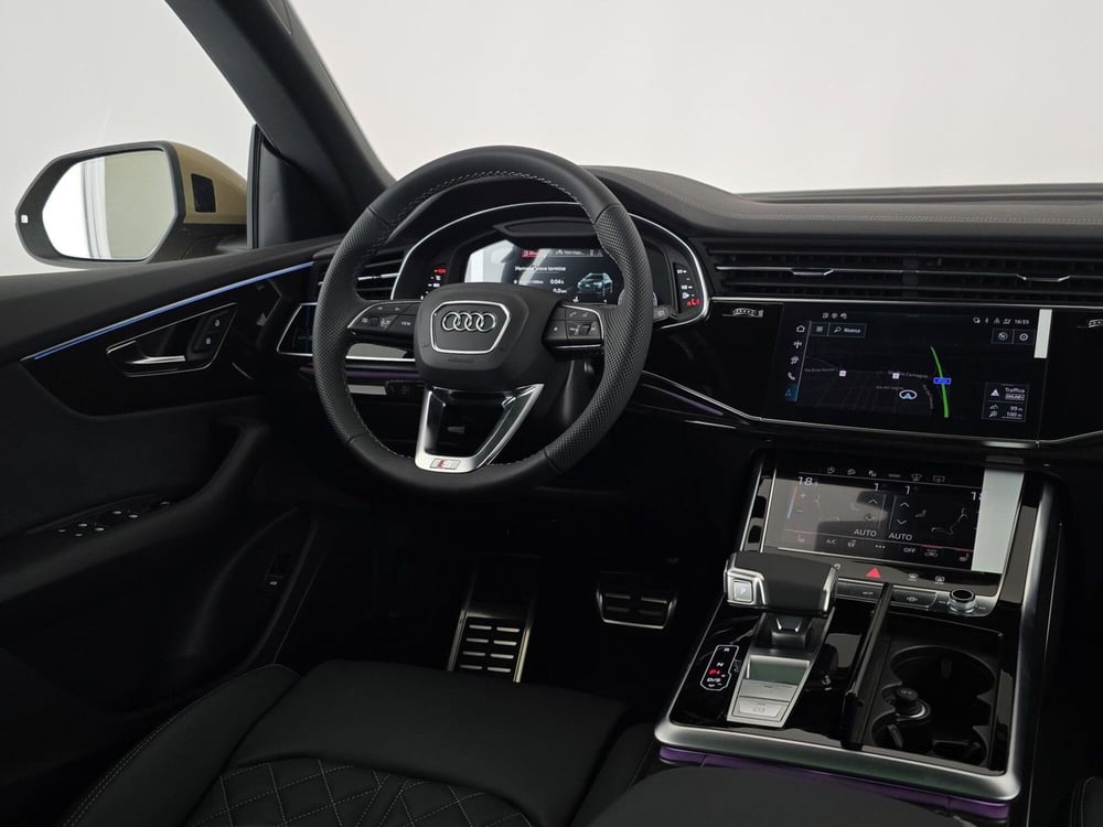 Audi Q8 nuova a Alessandria (11)