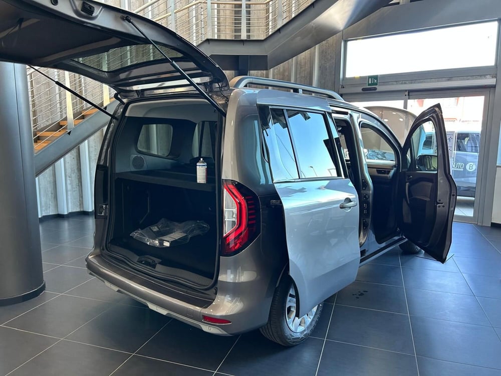 Renault Kangoo nuova a Treviso (16)