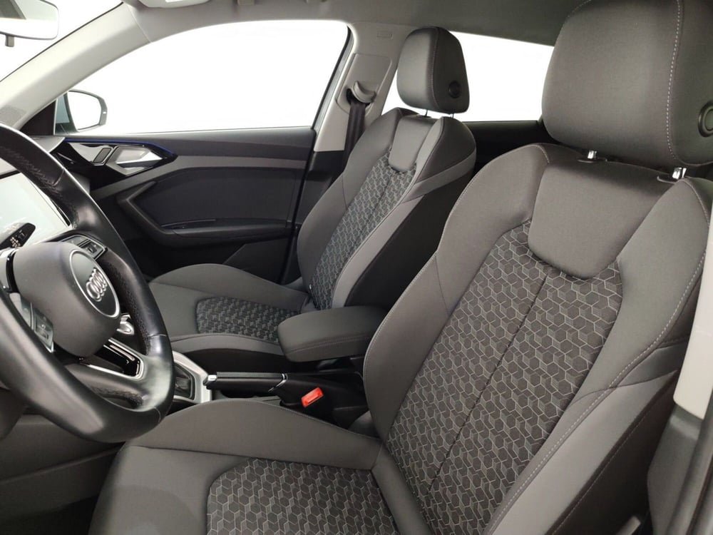 Audi A1 Sportback usata a Massa-Carrara (9)