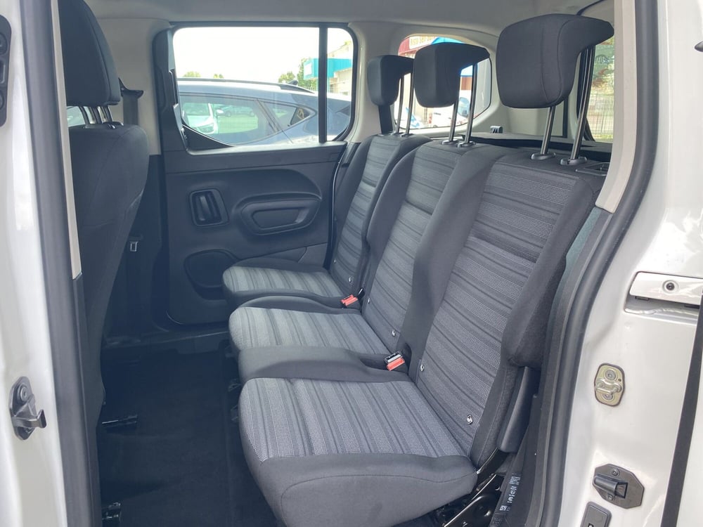 Opel Combo Life usata a Modena (8)