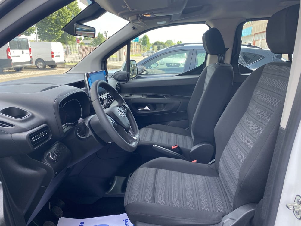 Opel Combo Life usata a Modena (9)