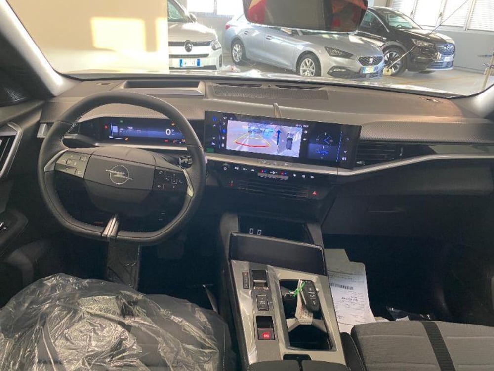 Opel Grandland nuova a Modena (15)