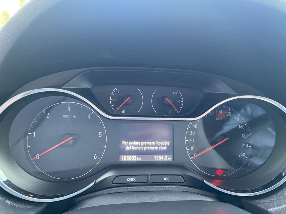 Opel Grandland X usata a Modena (12)