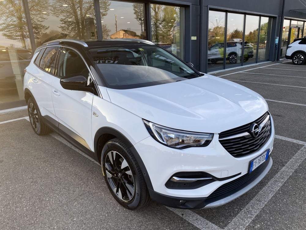 Opel Grandland X usata a Modena (4)