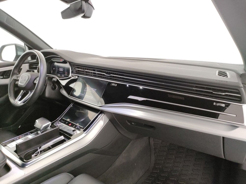 Audi Q8 usata a Napoli (6)