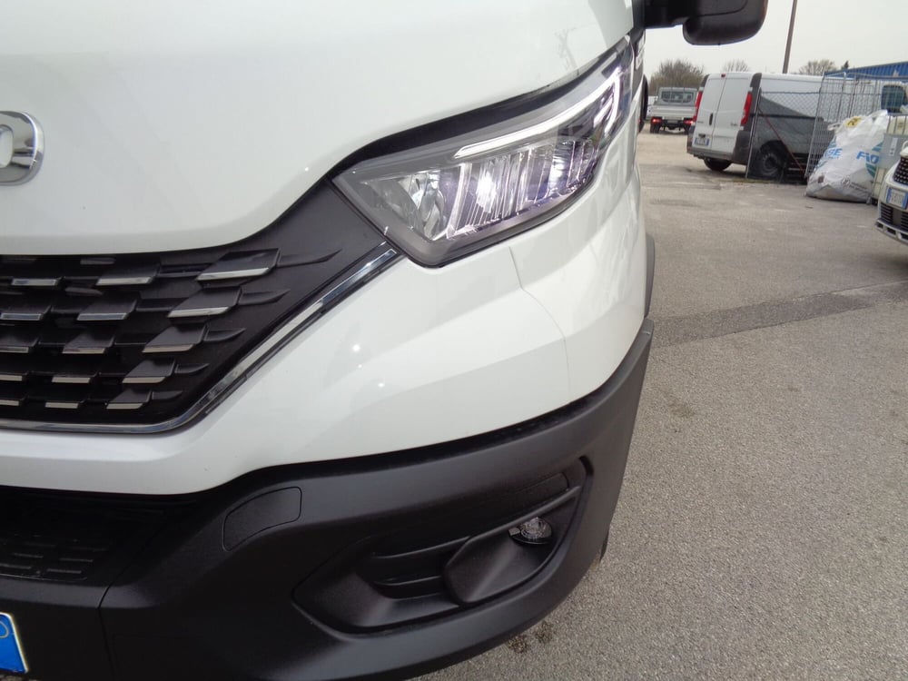 Iveco Daily Furgone usata a Treviso (5)