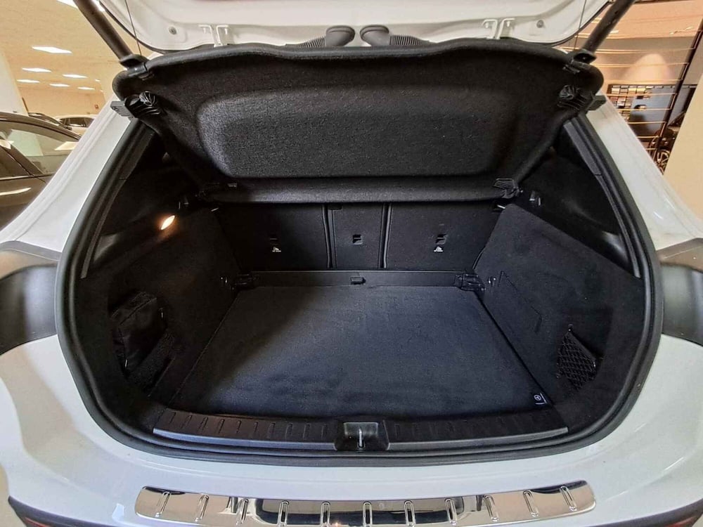 Mercedes-Benz GLA SUV usata a Cuneo (11)