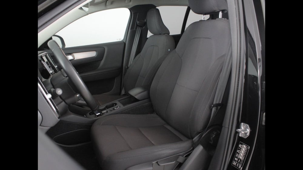 Volvo XC40 usata a Palermo (10)