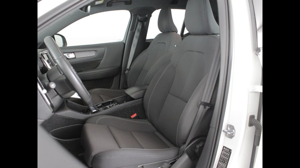 VOLVO Veicoli Commerciali XC40 usata a Palermo (13)