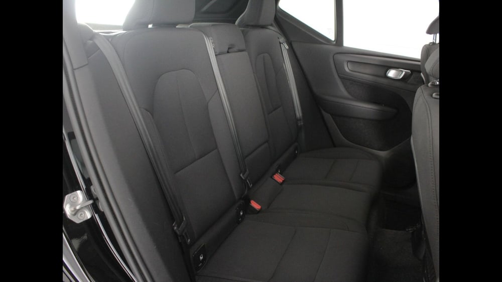 Volvo XC40 usata a Palermo (10)