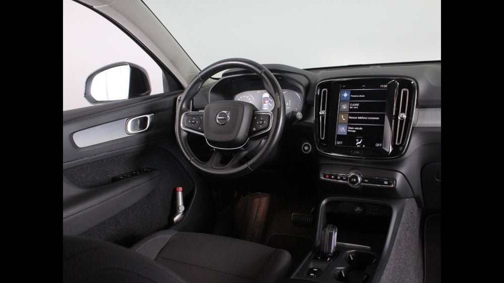 Volvo XC40 usata a Palermo (11)