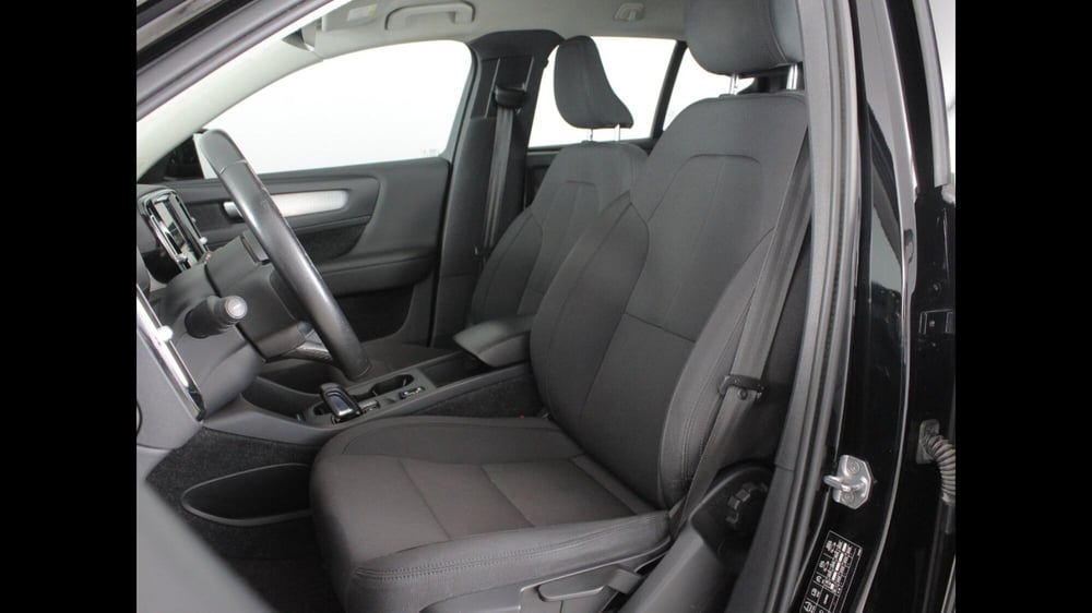 Volvo XC40 usata a Palermo (14)