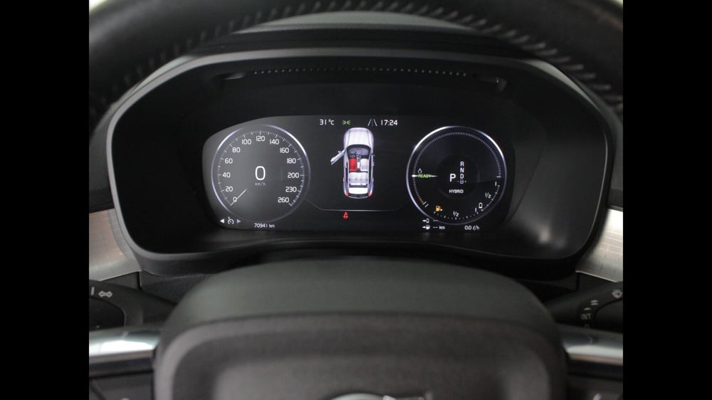 Volvo XC40 usata a Palermo (15)