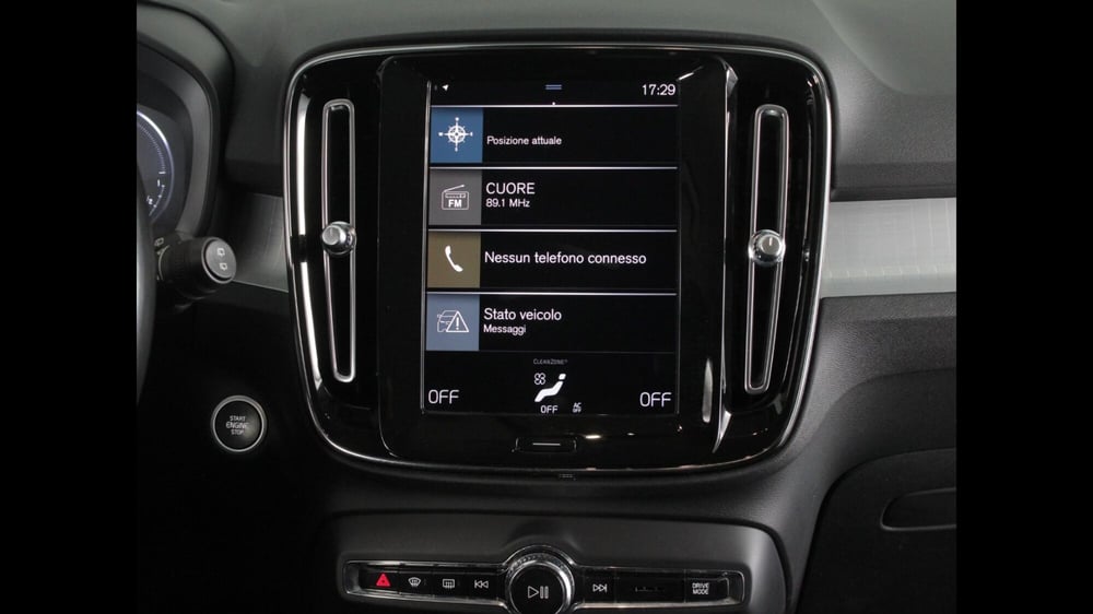 Volvo XC40 usata a Palermo (18)