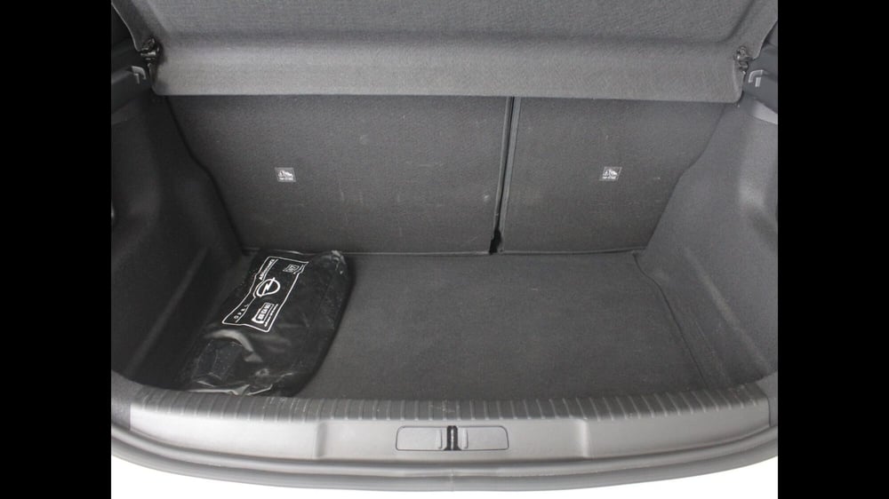 Opel Mokka usata a Palermo (7)