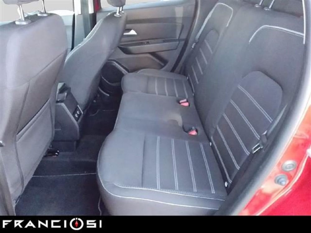 Dacia Duster usata a Modena (11)