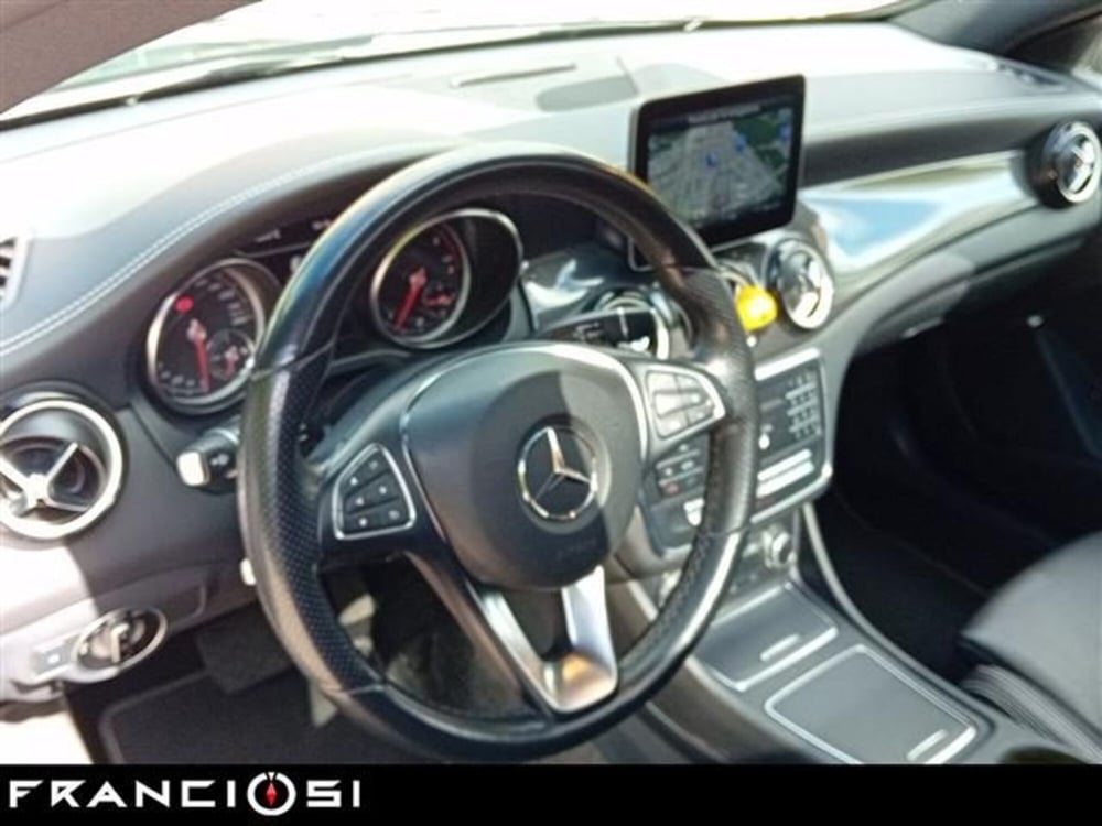 Mercedes-Benz CLA Shooting Brake usata a Modena (15)