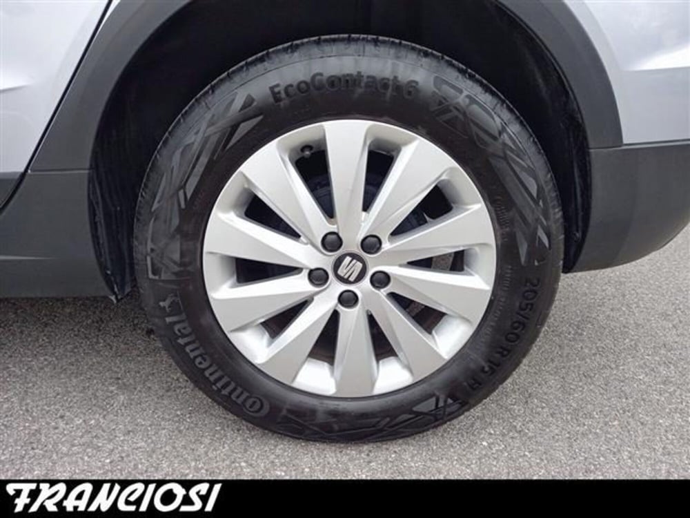SEAT Arona usata a Modena (13)