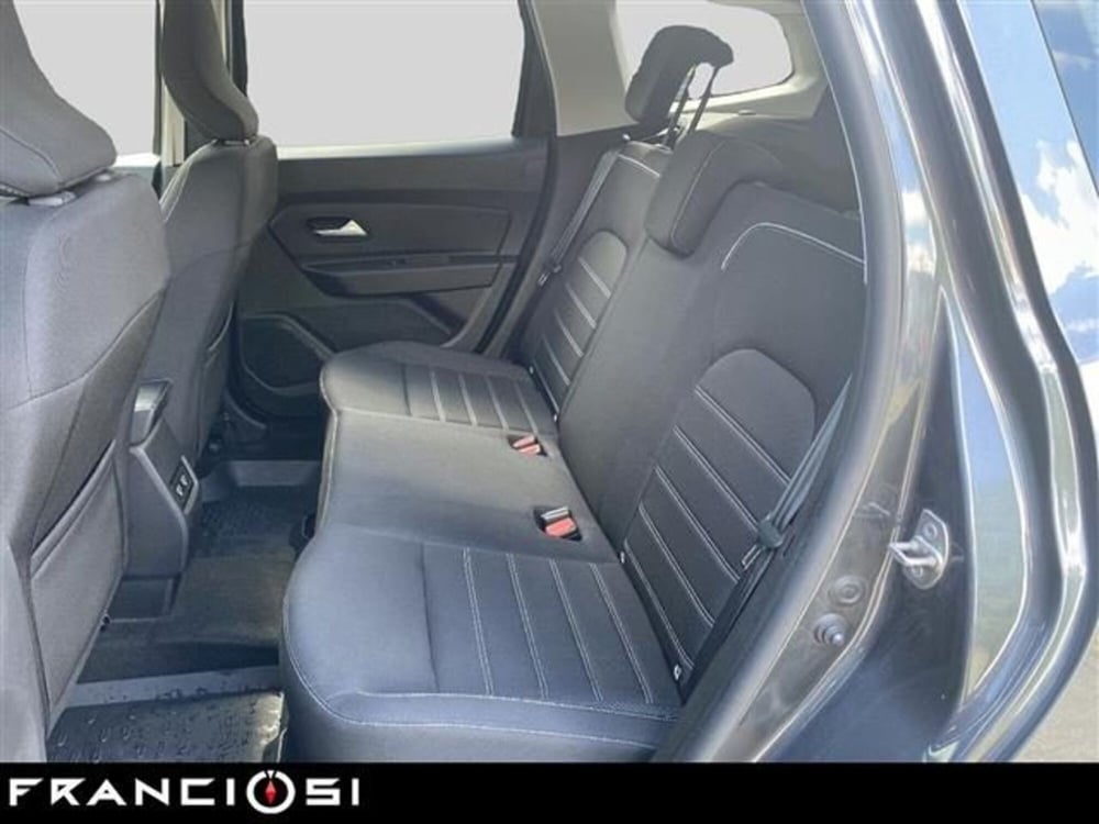 Dacia Duster usata a Modena (11)
