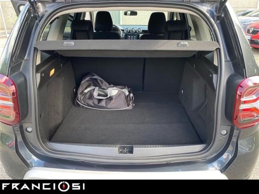 Dacia Duster usata a Modena (12)
