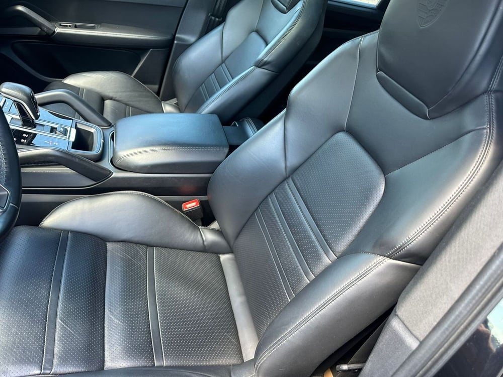Porsche Cayenne usata a Caserta (20)