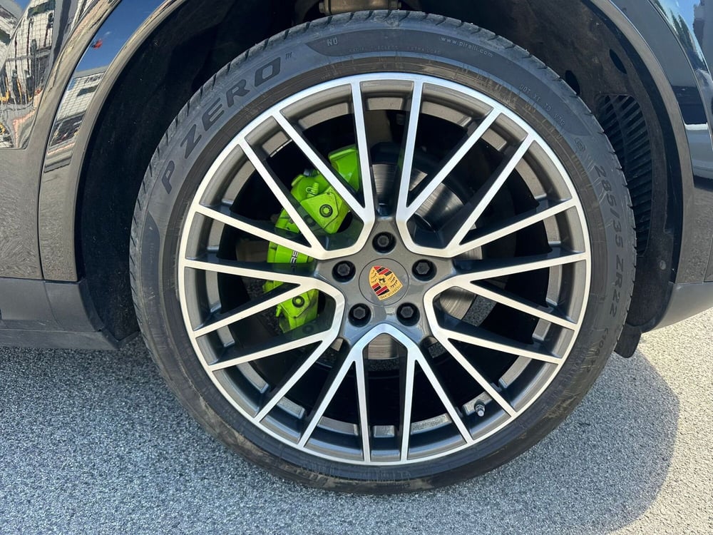 Porsche Cayenne usata a Caserta (7)