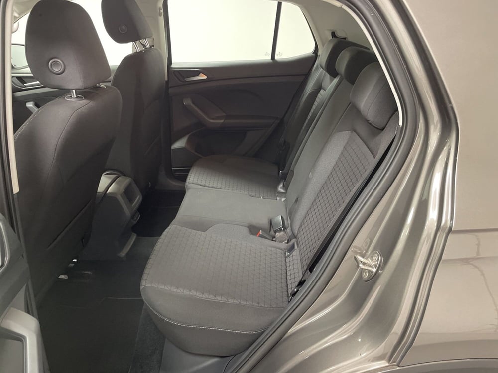 Volkswagen T-Cross usata a Varese (10)